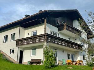 Budova, v ktorej sa apartmán nachádza