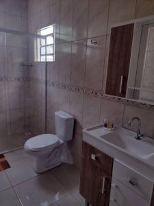 Ένα μπάνιο στο Sua Casa na Cidade dos Canyons - Cambará do Sul-RS