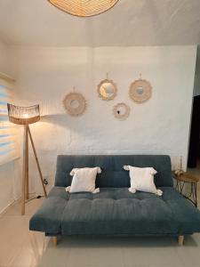 Säng eller sängar i ett rum på Hermoso condominio con alberca y club de playa!!