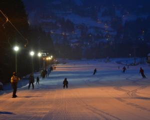 Harrachov Resident Apartments "Terrace & Chill" - high speed WiFi, možnost snídaně, Smart TV, Netflix, Disney plus v zime