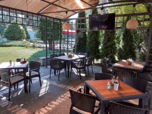 Restoran ili drugo mesto za obedovanje u objektu Hotel Biser Panonija