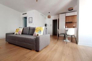 Posezení v ubytování Spacious Loft, Parking Free M