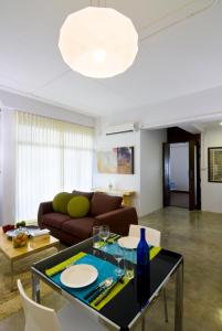 Posezení v ubytování T Series Place Serviced Apartment