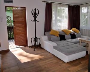 Posezení v ubytování OW Mikomania