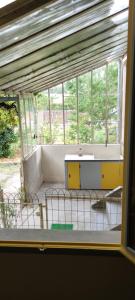 Balkón alebo terasa v ubytovaní Loches : gîte de charme indépendant avec jardin