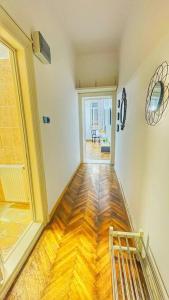 Luxury studio with hot tub in the Old Town