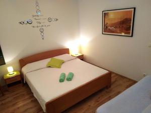 Fotografia z galérie ubytovania Apartments with a parking space Hvar - 9658 v destinácii Hvar