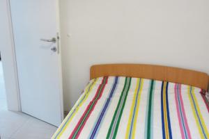 Postel nebo postele na pokoji v ubytování Apartments with a parking space Opatija - 9655