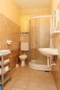 Fotografie z fotogalerie ubytování Apartments by the sea Poljica, Trogir - 10237 v destinaci Marina