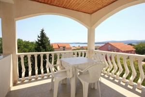 Balkón alebo terasa v ubytovaní Apartments with parking spaces Orebic, Peljesac - 10193