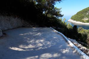 Zdjęcie z galerii obiektu Secluded fisherman's cottage Cove Bacva, Korcula - 9475 w Korčuli