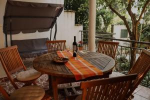 Posedenie v ubytovaní Apartments for families with children Orebic, Peljesac - 10048