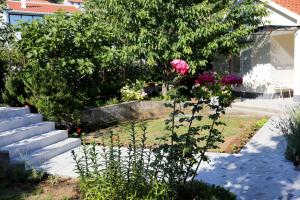 Fotografia z galérie ubytovania Apartments with a parking space Trpanj, Peljesac - 10131 v destinácii Trpanj