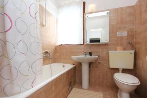 Fotografie z fotogalerie ubytování Apartments by the sea Orebic, Peljesac - 10153 v destinaci Orebić
