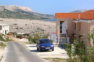 Fotografia z galérie ubytovania Apartments by the sea Zubovici, Pag - 9678 v destinácii Zubovići