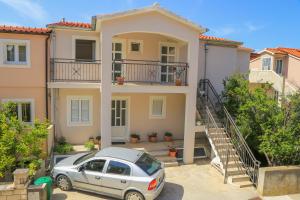 Galeriebild der Unterkunft Apartments with a parking space Hvar - 11681 in Hvar