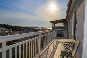 Galeriebild der Unterkunft Apartments with a parking space Hvar - 11681 in Hvar