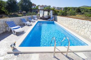 Fotografie z fotogalerie ubytování Apartments with a swimming pool Gustirna, Trogir - 11703 v destinaci Marina