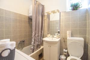 Fotografie z fotogalerie ubytování Apartments with a swimming pool Gustirna, Trogir - 11703 v destinaci Marina