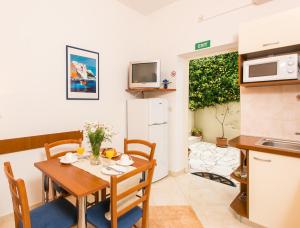 Fotografie z fotogalerie ubytování Apartments with a parking space Dubrovnik - 9682 v Dubrovníku