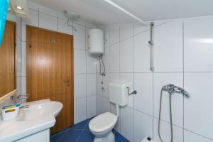 Fotografie z fotogalerie ubytování Apartments with a parking space Podaca, Makarska - 11748 v destinaci Podaca