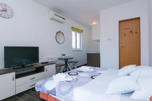 Fotografie z fotogalerie ubytování Apartments with a parking space Podaca, Makarska - 11748 v destinaci Podaca