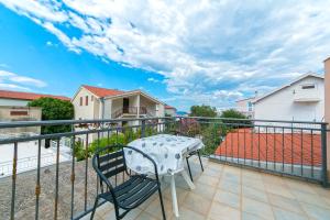 Fotografie z fotogalerie ubytování Apartments with a parking space Podaca, Makarska - 11748 v destinaci Podaca