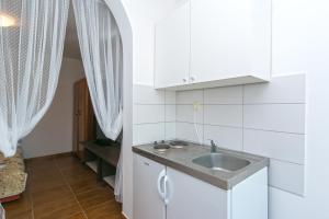 Fotografie z fotogalerie ubytování Apartments with a parking space Podaca, Makarska - 11748 v destinaci Podaca
