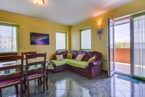 Posedenie v ubytovaní Apartments and rooms by the sea Nerezine, Losinj - 11815