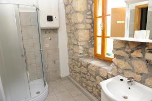 Fotografie z fotogalerie ubytování Isolated apartments with a parking space Pasicina, Neretva Delta - Usce Neretve - 12021 v destinaci Staševica