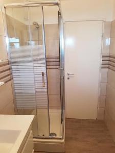 A bathroom at Apartments and rooms by the sea Nevidjane, Pasman - 11902
