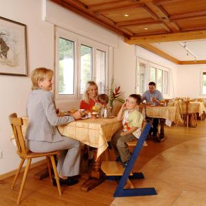 Hosté ubytování Hotel Viktoria-Leukerbad-Therme
