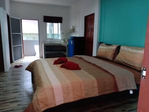 Fotografie z fotogalerie ubytování Alif apartment 2 v destinaci Phra Ae beach