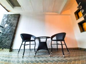 Posezení v ubytování Luna Villa by Angel Stay - Three Bedroom Villa in Lonavala