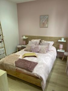 Posteľ alebo postele v izbe v ubytovaní Adélyna Cosy