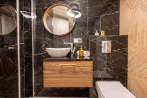 Kúpeľňa v ubytovaní Villa Monte w Centrum przy Krupówkach APARTZAKOP