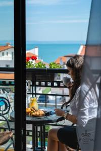 Nespecifikovaný výhled na moře nebo výhled na moře při pohledu z hotelu