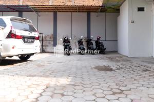 Gambar di galeri bagi Wisma Narada 2 Lampung Mitra RedDoorz di Tanjungkarang +16 gambar