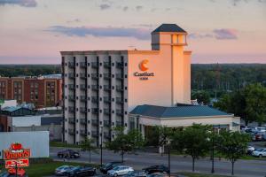 a hotel building with a crescent moon on top of it at Comfort Inn Fallsview in Niagara Falls