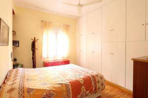 Zdjęcie z galerii obiektu Artistic Apartment w Atenach