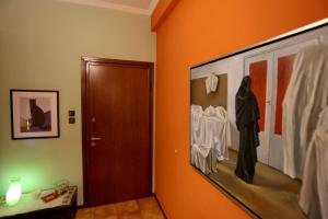 Zdjęcie z galerii obiektu Artistic Apartment w Atenach