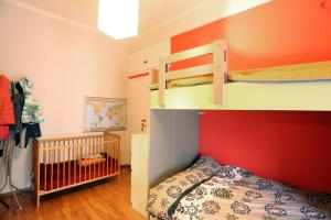 Zdjęcie z galerii obiektu Artistic Apartment w Atenach