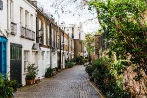 an empty street in the city of paris at Chelsea Pad by condokeeper in London
