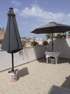 Balcone o terrazza di Casa dello Scoglio nel mare