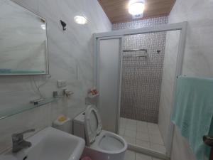 Koupelna v ubytování Donggang Town B&B
