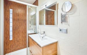 A bathroom at A Misericordia Viveiro