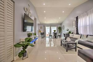 Gallery image of Lovely Lauderhill Retreat Less Than 12 Mi to Beach! in Lauderhill