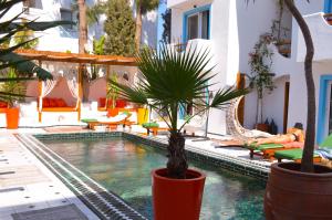 Bazén v ubytování Casa De Nova Hotel nebo v jeho okolí