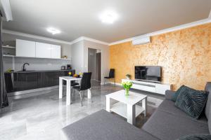 Kuchyň nebo kuchyňský kout v ubytování Apartments MaKris No1