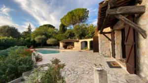 Bazén v ubytování Villa Azur Star, Vence, French Riviera nebo v jeho okolí
